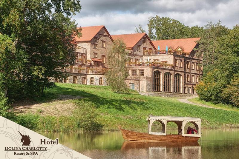 Dolina Charlotty Resort&Spa Słupsk Extérieur photo