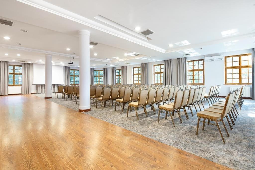 Dolina Charlotty Resort&Spa Słupsk Extérieur photo